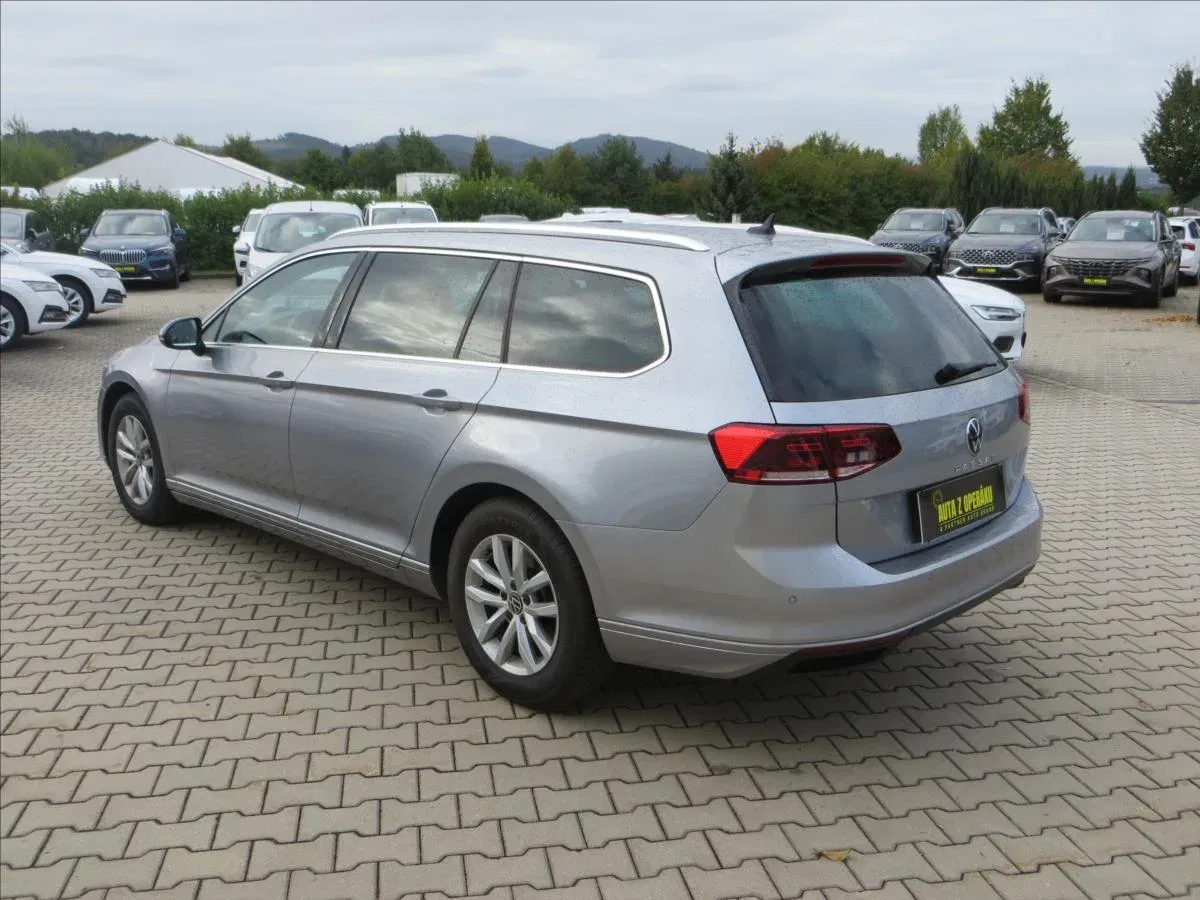 Volkswagen Passat - Náhled 5