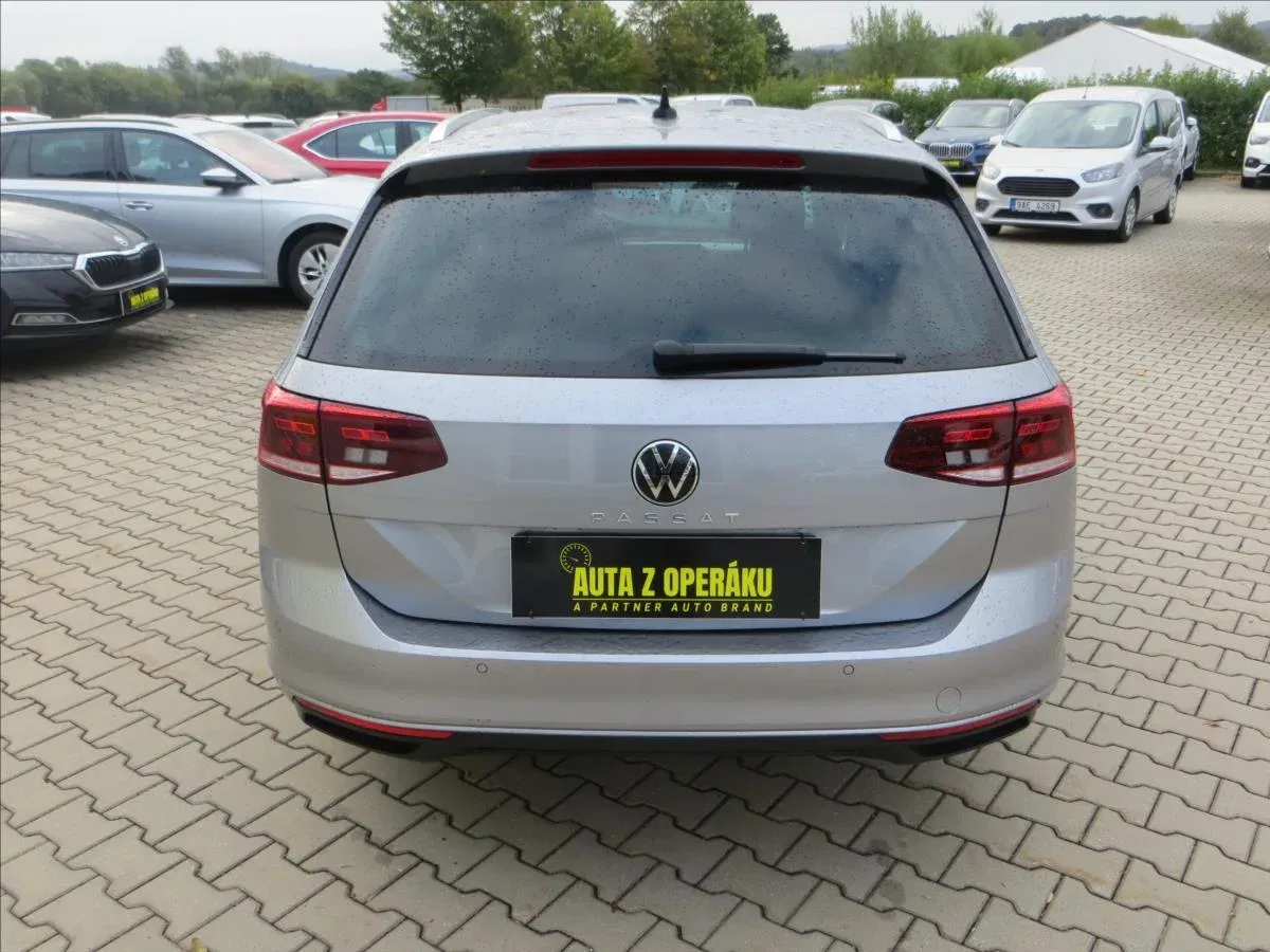 Volkswagen Passat - Náhled 6