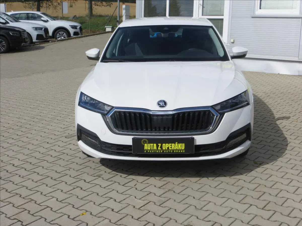 Škoda Octavia - Náhled 2