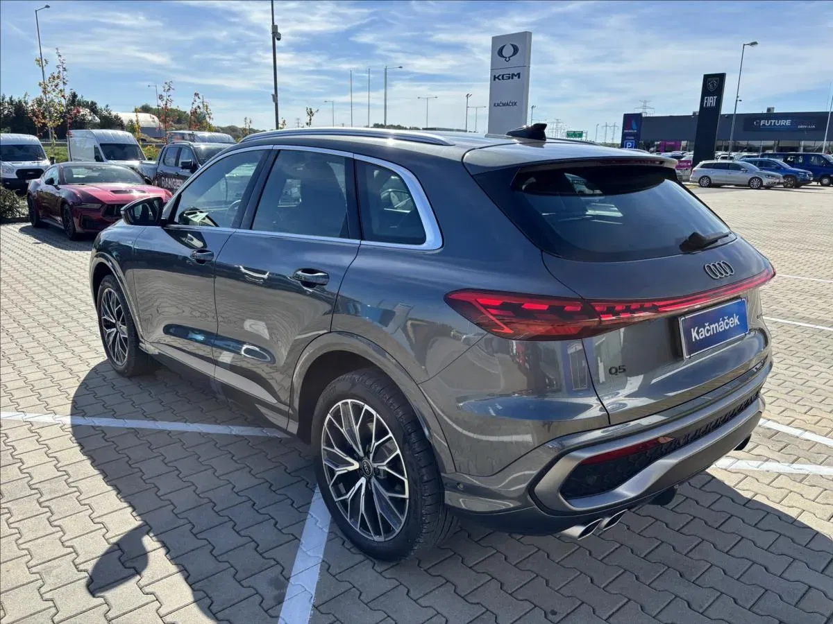 Audi Q5 - Náhled 3