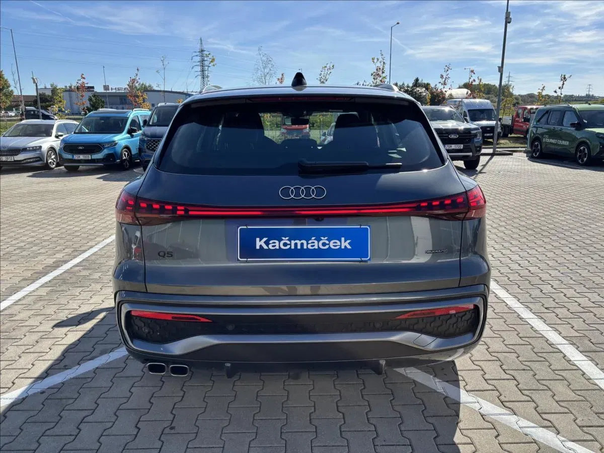 Audi Q5 - Náhled 4