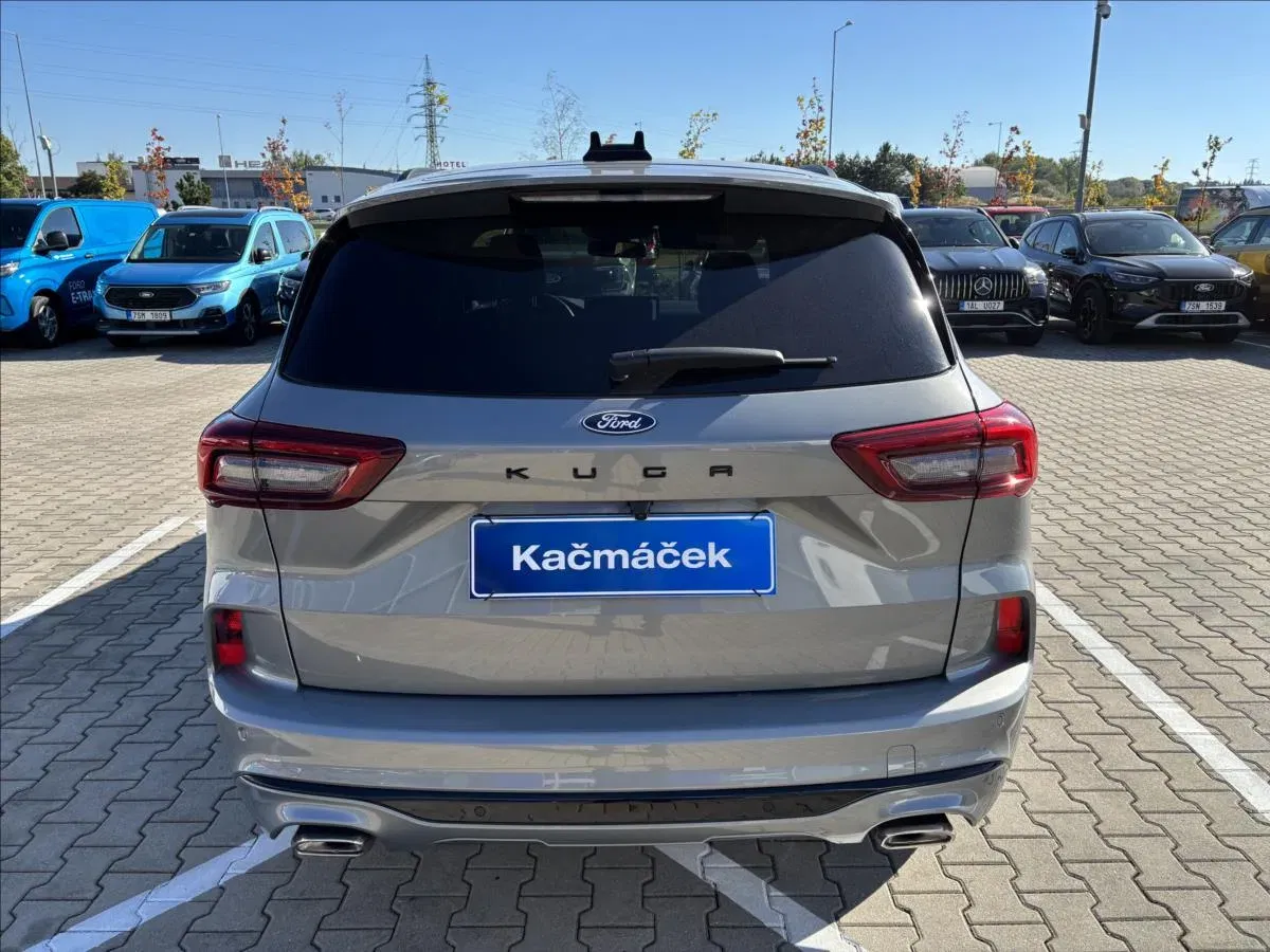 Ford Kuga - Náhled 4