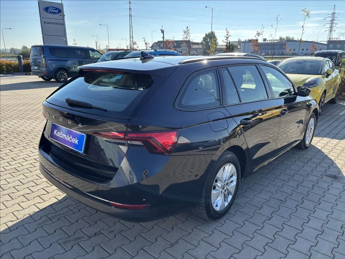 Škoda Octavia - Náhled 5