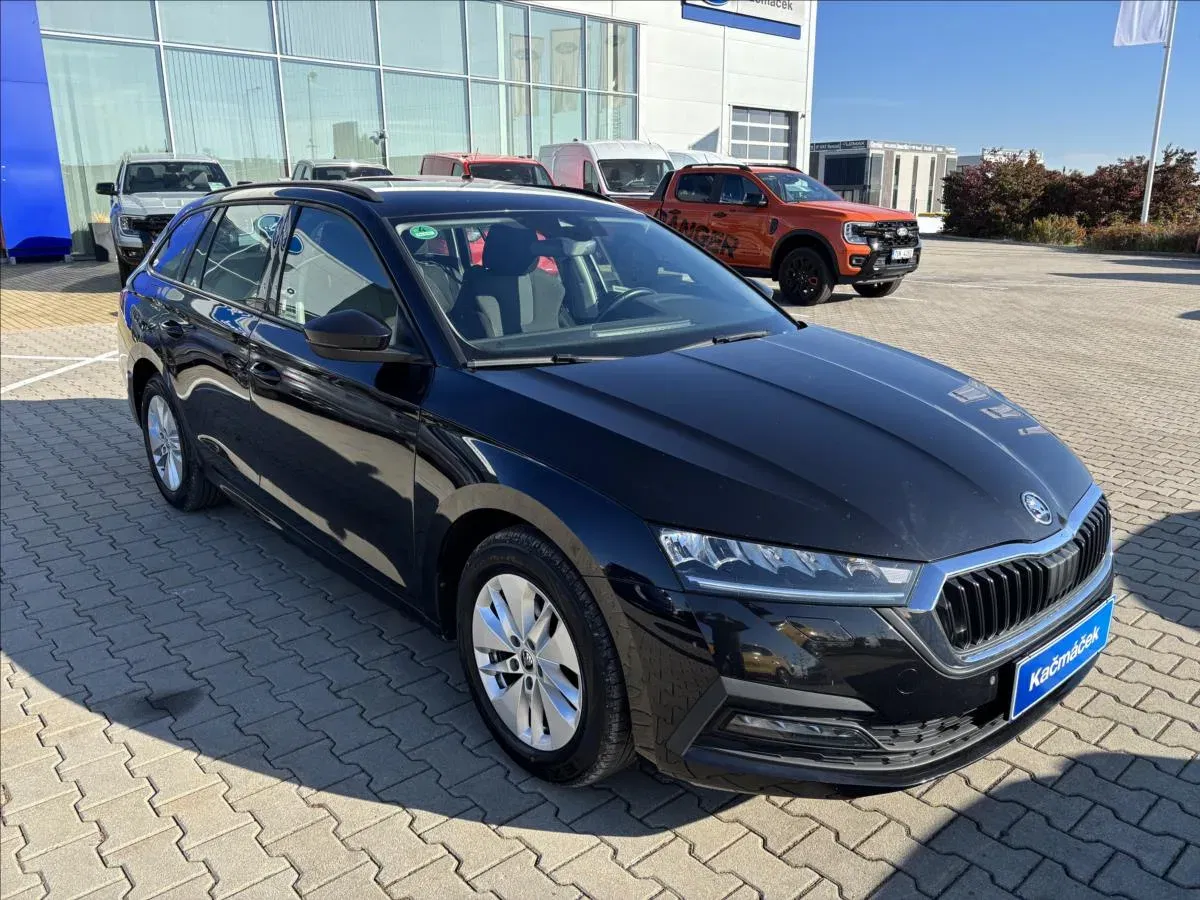 Škoda Octavia - Náhled 7