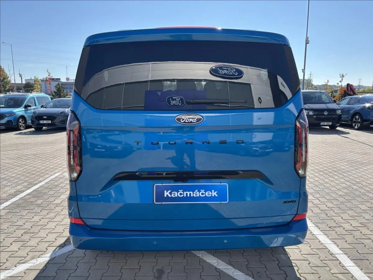 Ford Tourneo Custom - Náhled 4