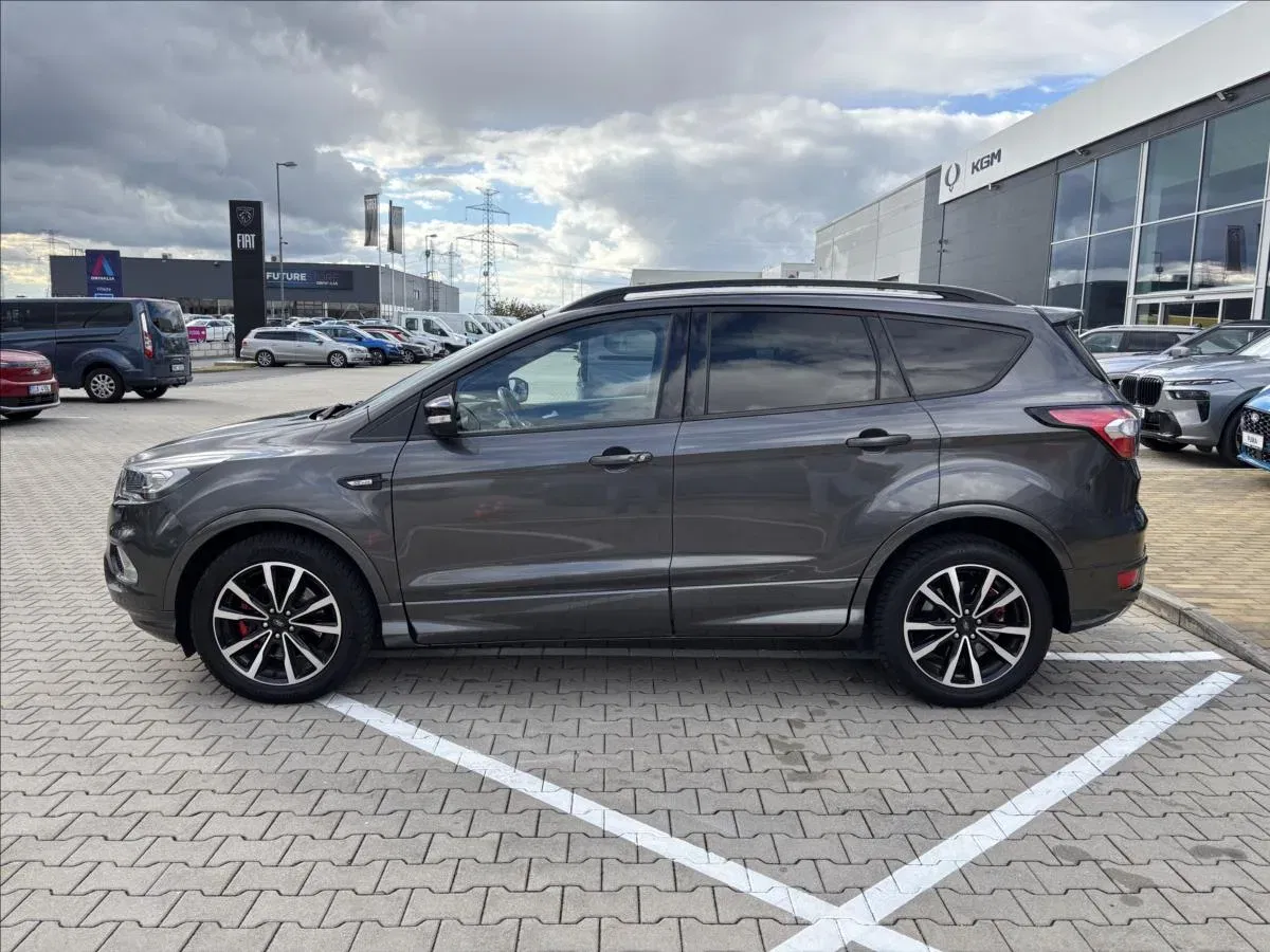Ford Kuga - Náhled 2