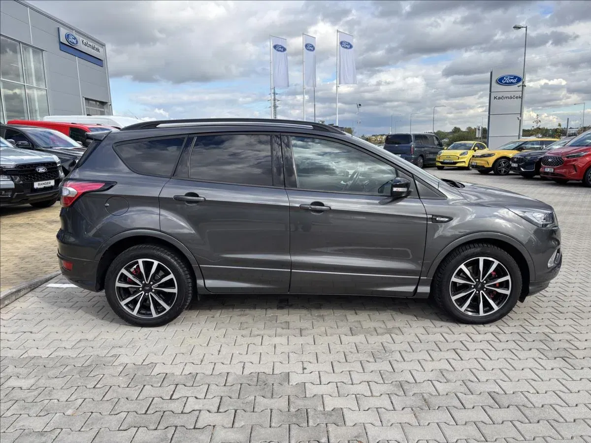 Ford Kuga - Náhled 6