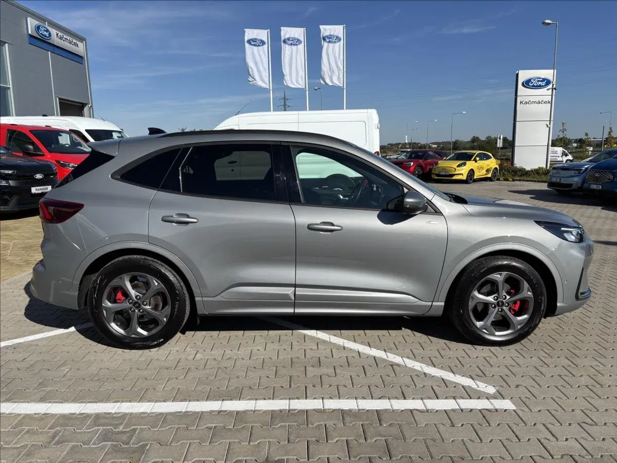 Ford Kuga - Náhled 6