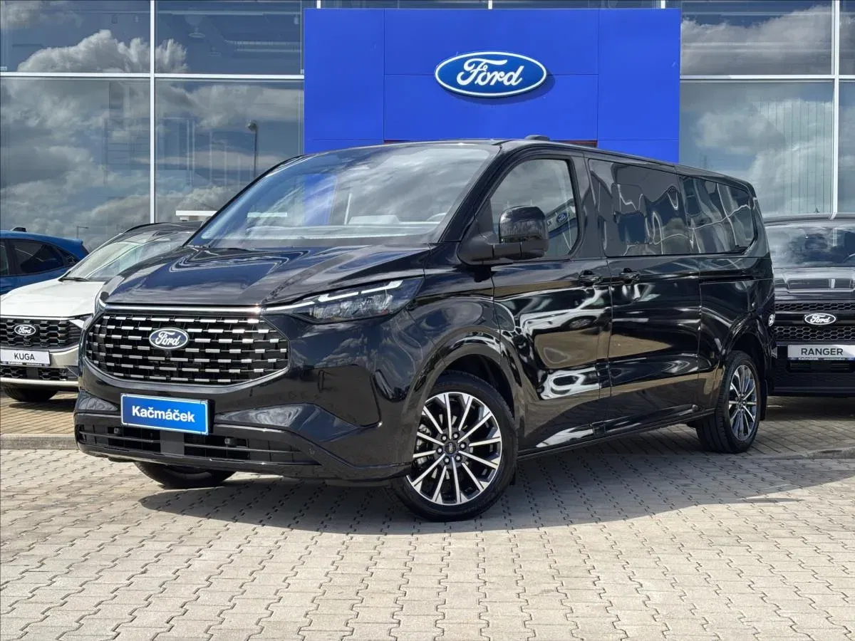 Ford Tourneo Custom 2,5 PHEV 171kW Titanium X L2, 2026