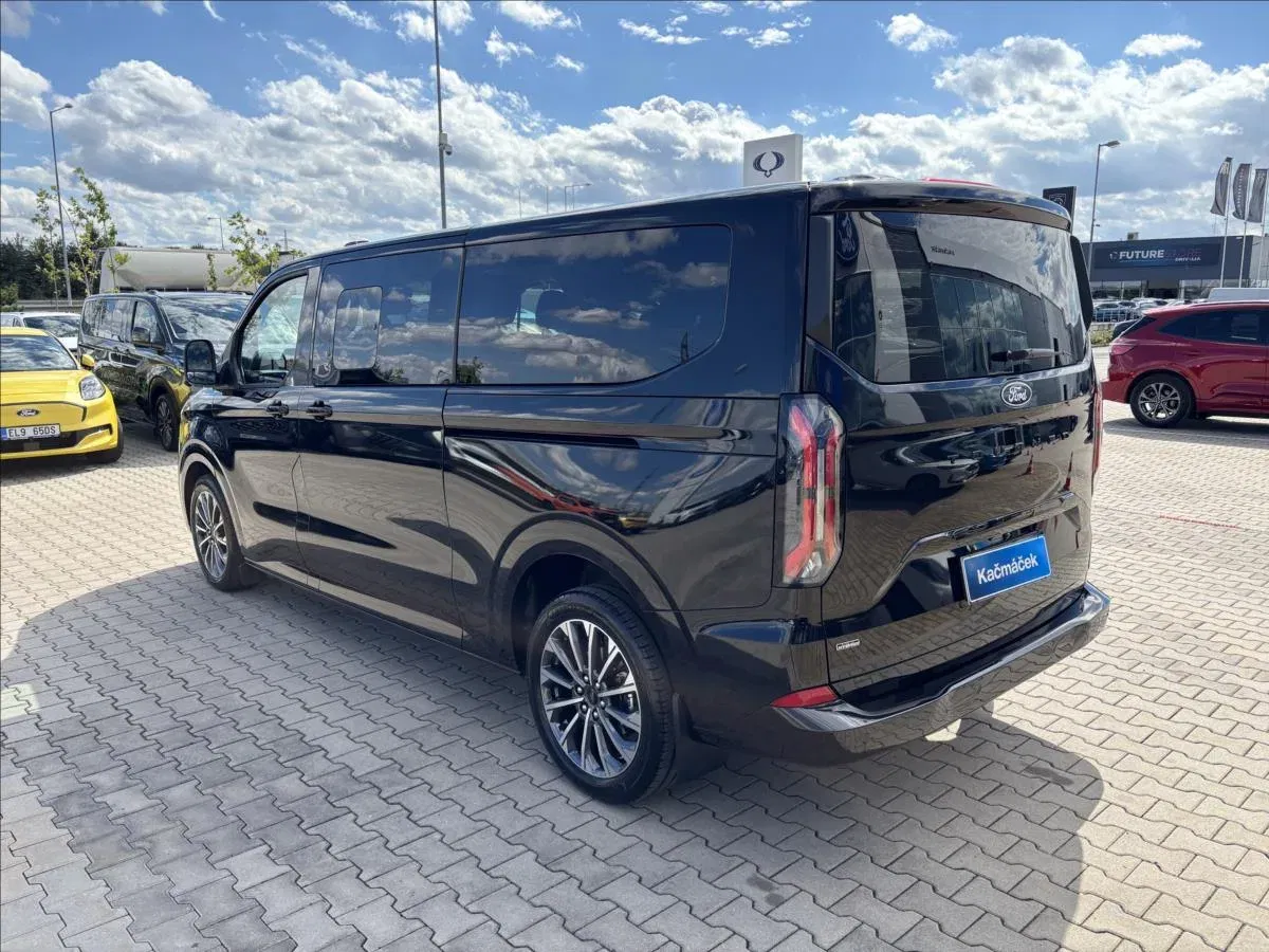 Ford Tourneo Custom - Náhled 3