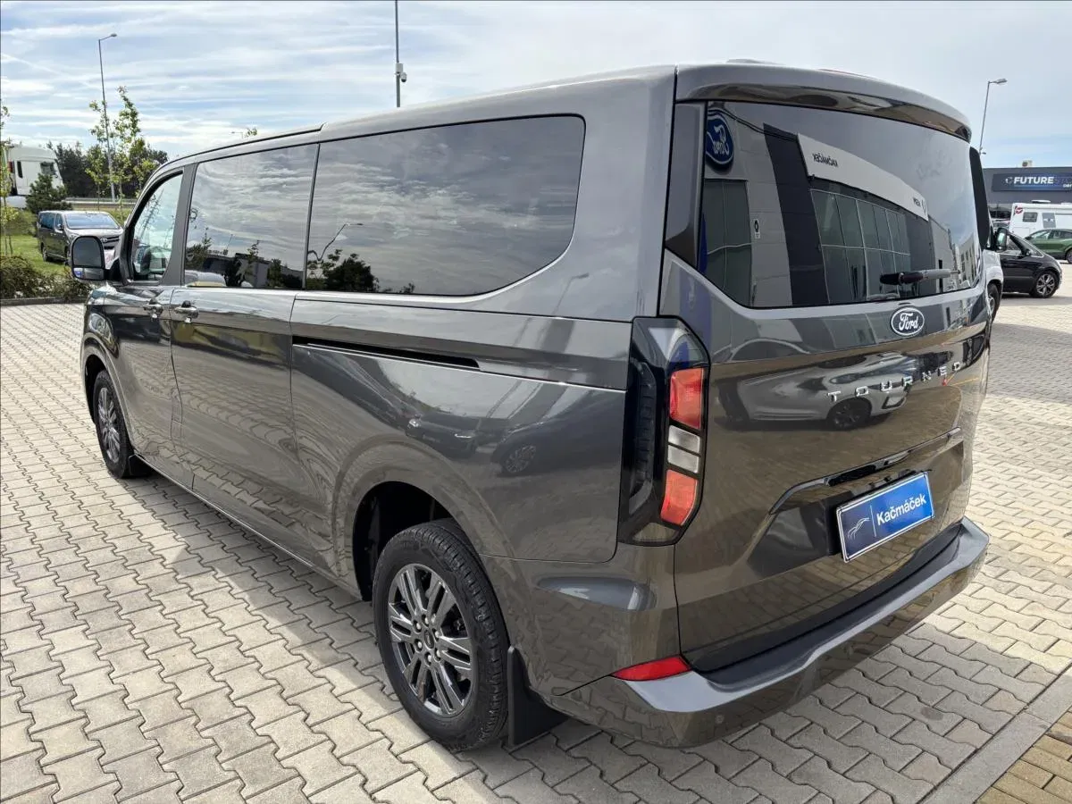 Ford Tourneo Custom - Náhled 3