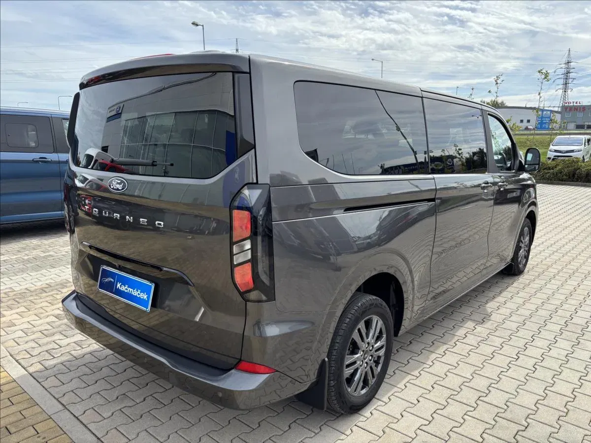 Ford Tourneo Custom - Náhled 5