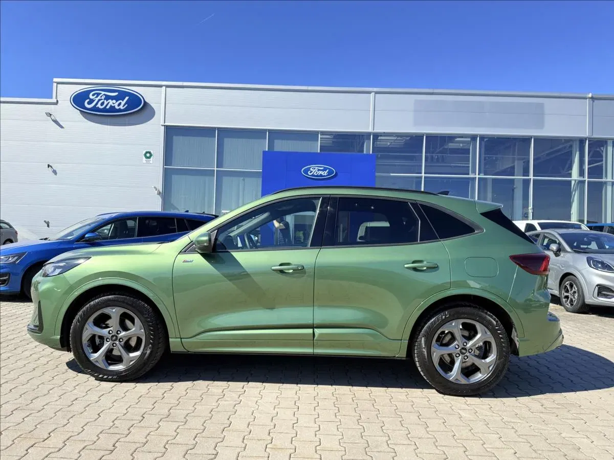 Ford Kuga - Náhled 2