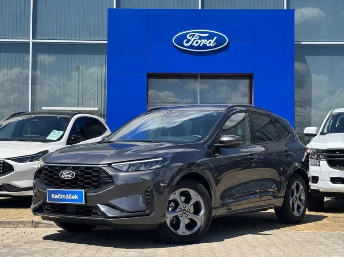 Ford Kuga 2,5 HEV 132kW Titanium, 2026