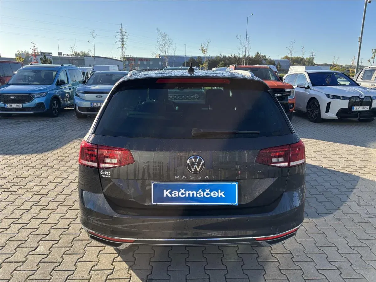 Volkswagen Passat - Náhled 3