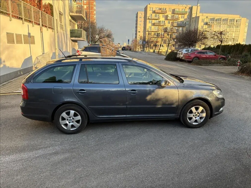 Škoda Octavia - Náhled 3