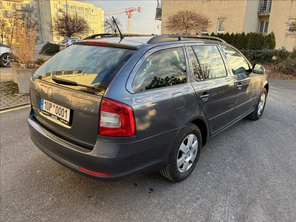 Škoda Octavia - Náhled 5