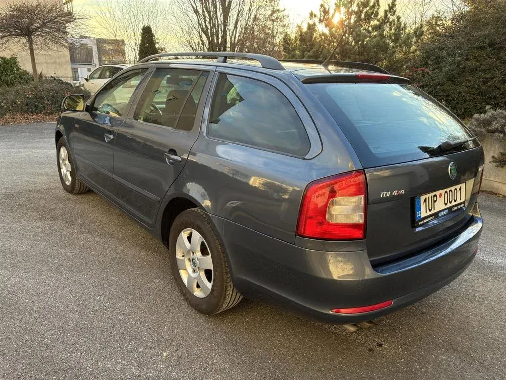 Škoda Octavia - Náhled 6