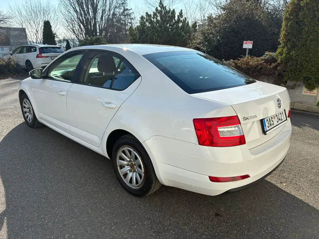 Škoda Octavia - Náhled 6
