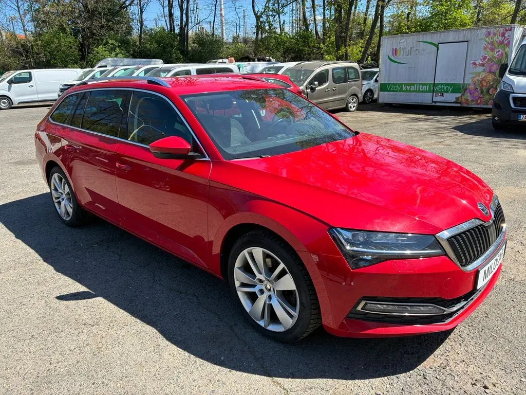 Škoda Superb - Náhled 2