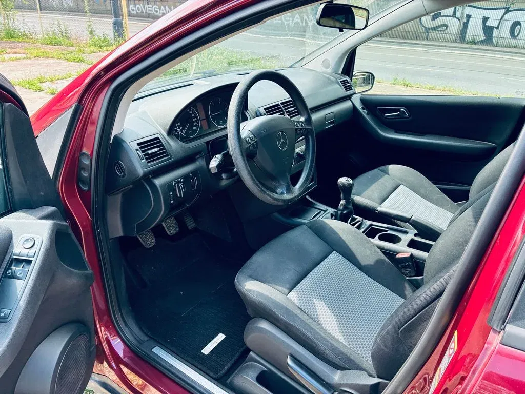 Mercedes-Benz Třídy A - Náhled 8