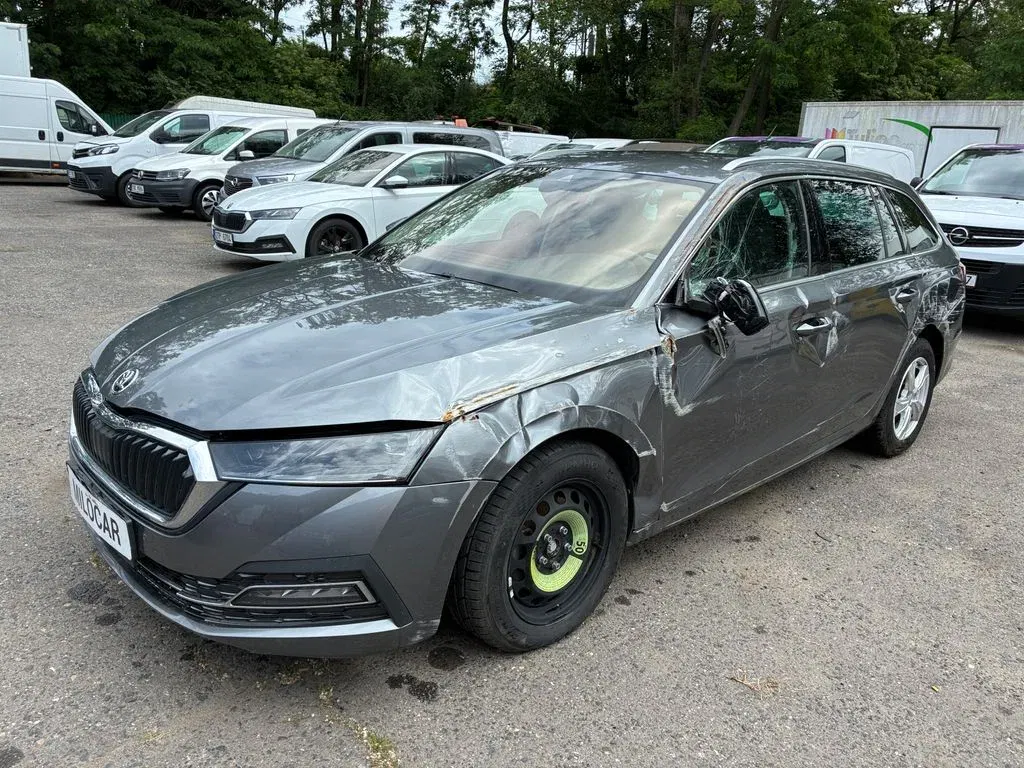 Škoda Octavia - Náhled 2