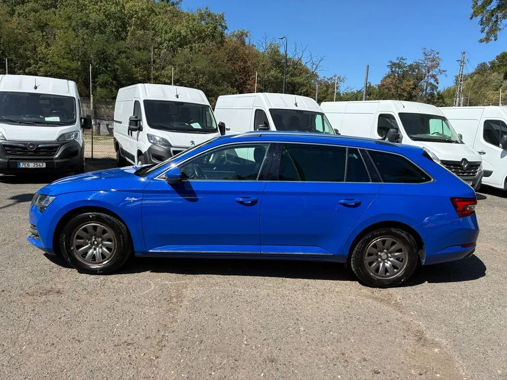 Škoda Superb - Náhled 3