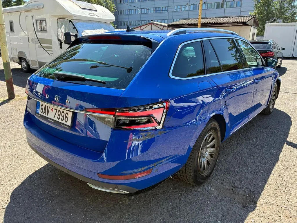 Škoda Superb - Náhled 5