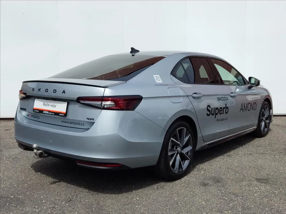 Škoda Superb - Náhled 2