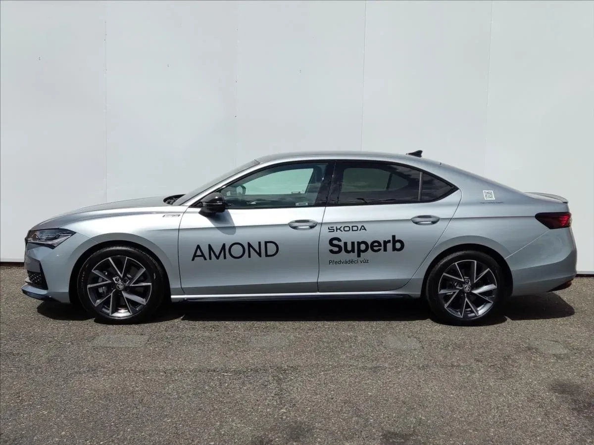 Škoda Superb - Náhled 3