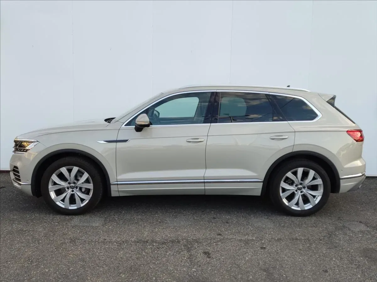 Volkswagen Touareg - Náhled 3