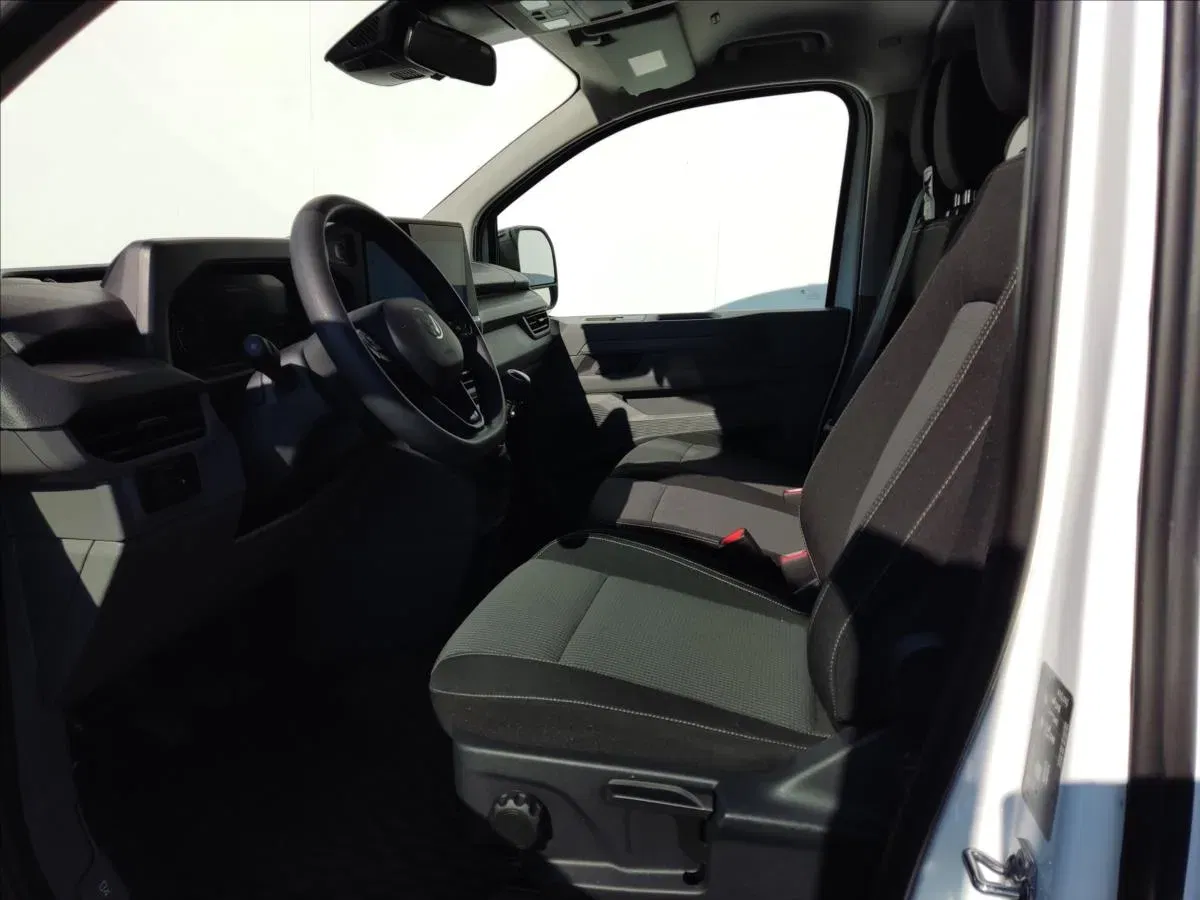 Volkswagen Caravelle - Náhled 8