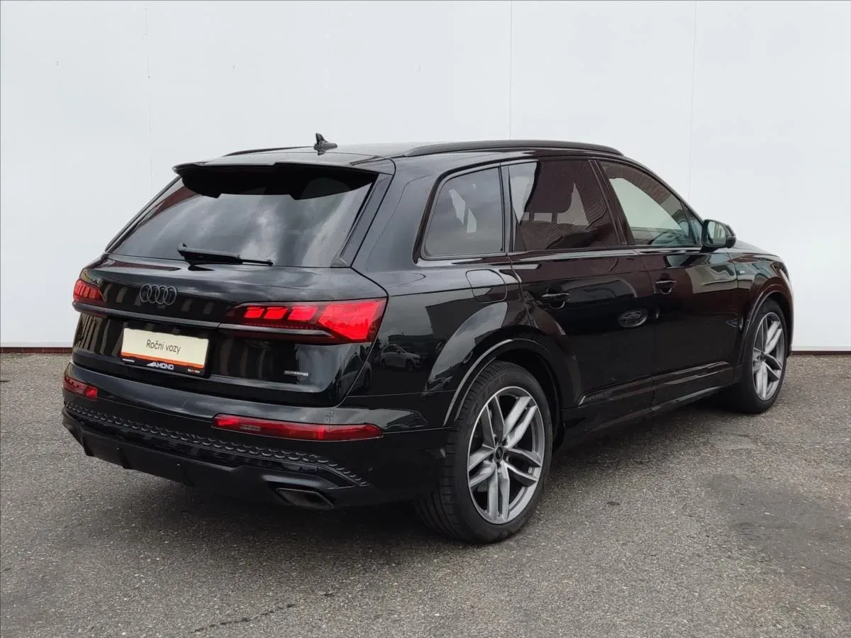 Audi Q7 - Náhled 2