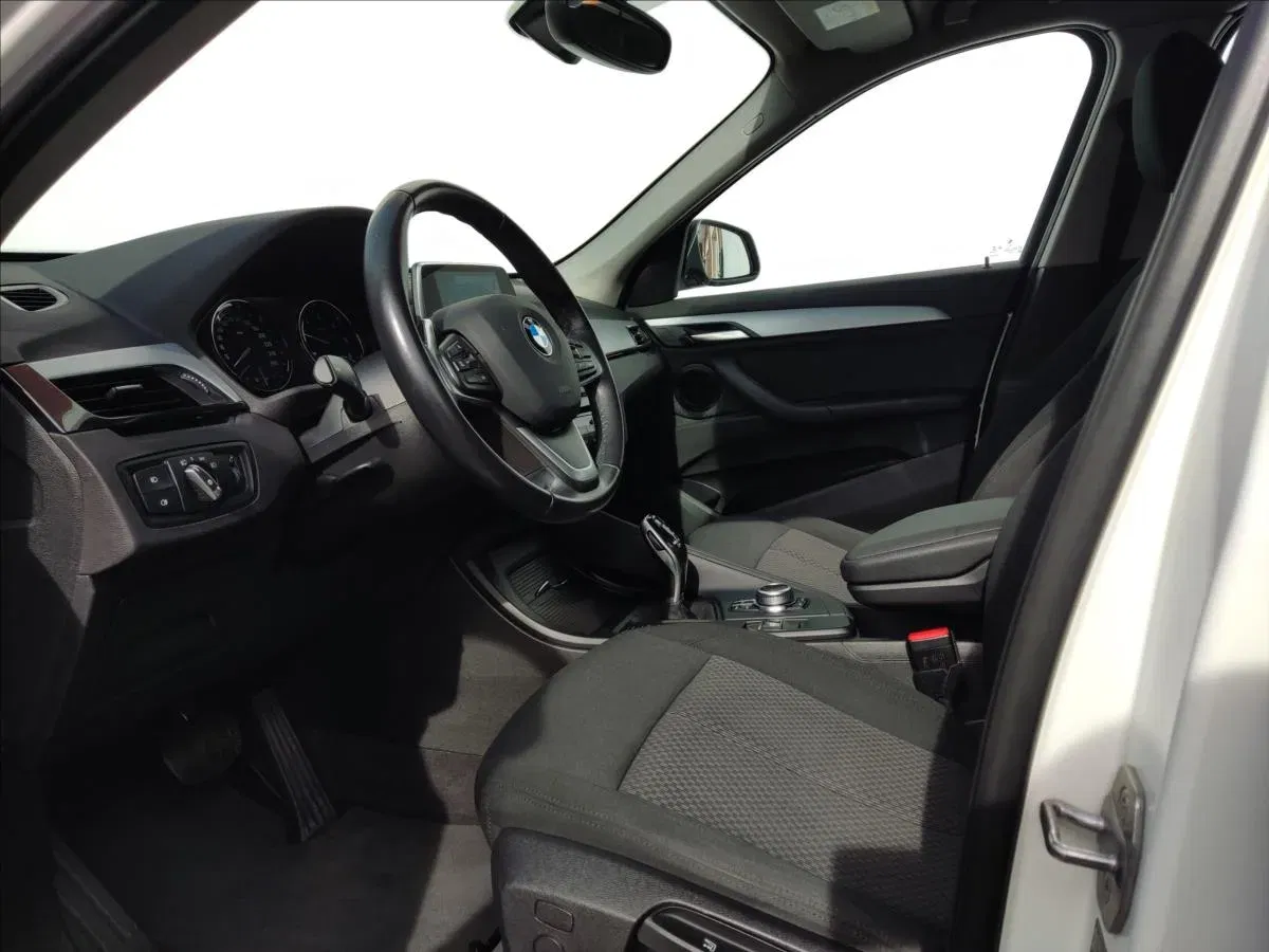 BMW X1 - Náhled 8