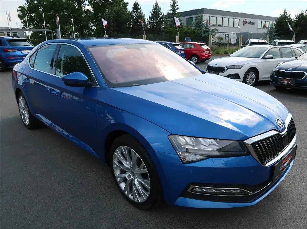 Škoda Superb - Náhled 2