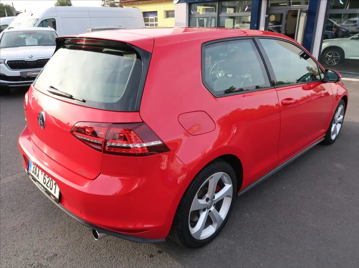Volkswagen Golf - Náhled 3