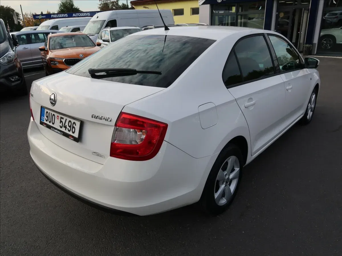 Škoda Rapid - Náhled 3