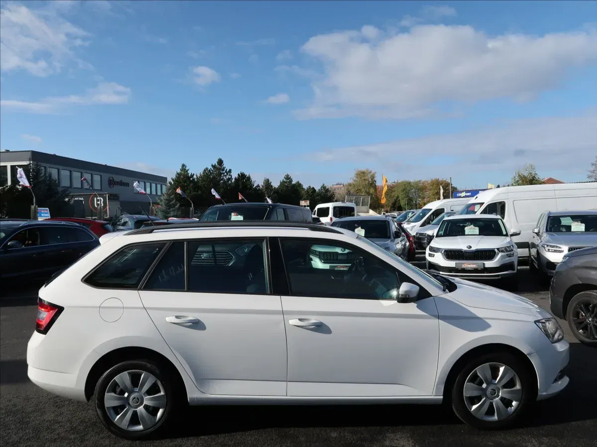 Škoda Fabia - Náhled 6