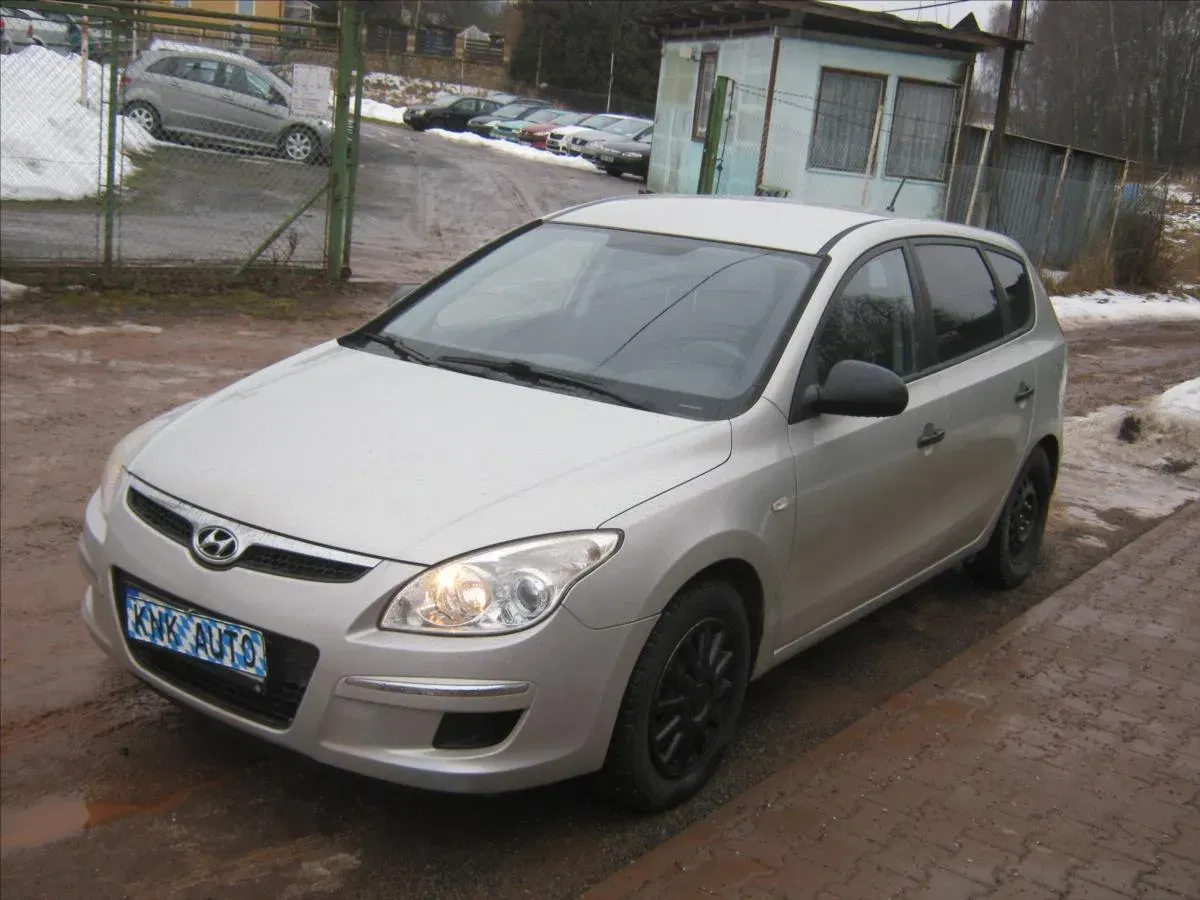 Hyundai i30 - Náhled 2
