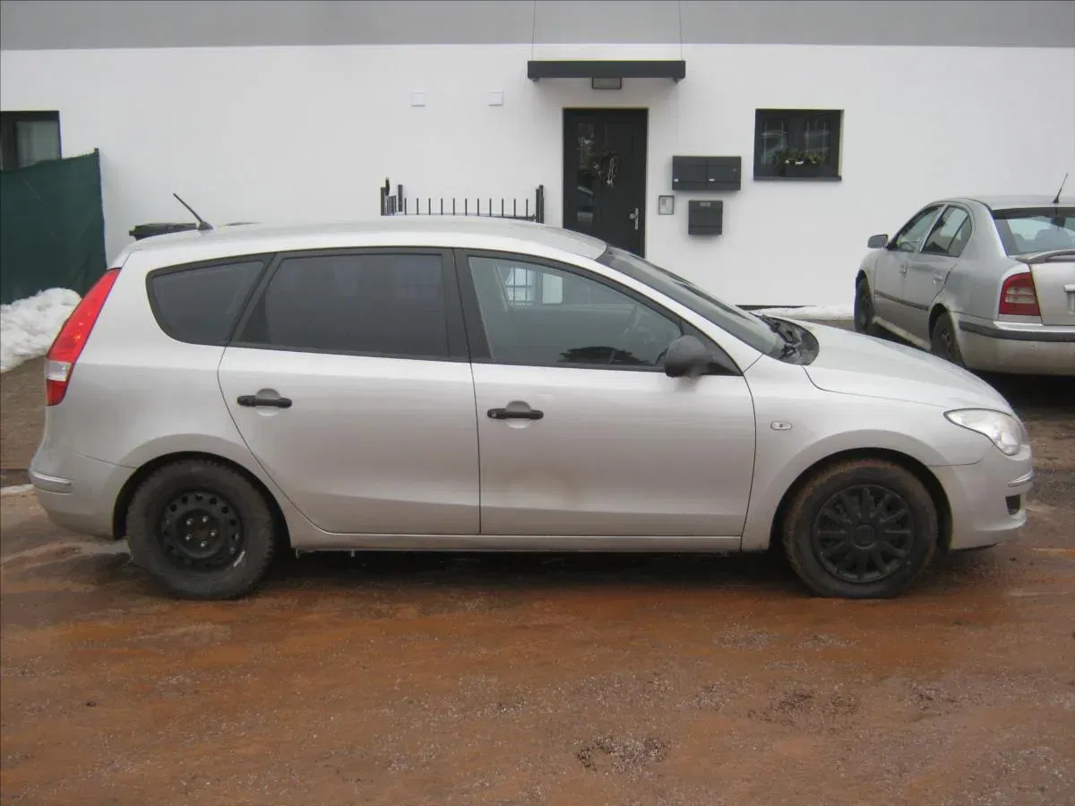 Hyundai i30 - Náhled 7