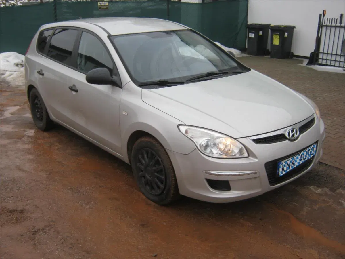 Hyundai i30 - Náhled 8