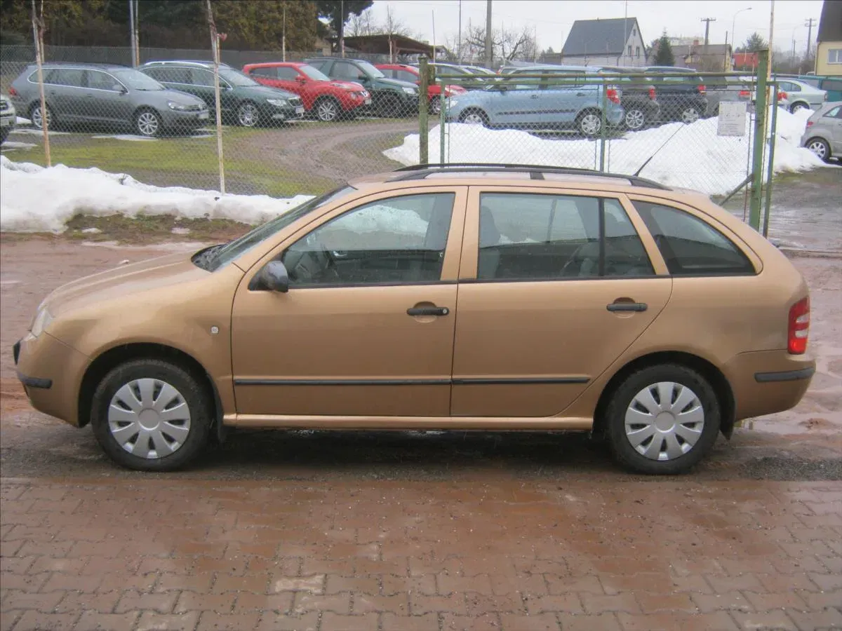 Škoda Fabia - Náhled 3