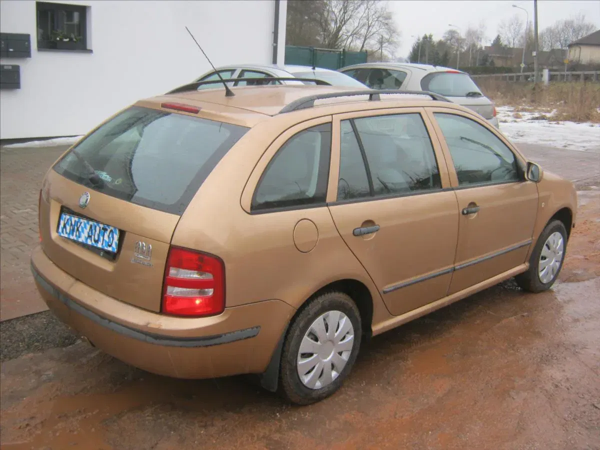 Škoda Fabia - Náhled 6