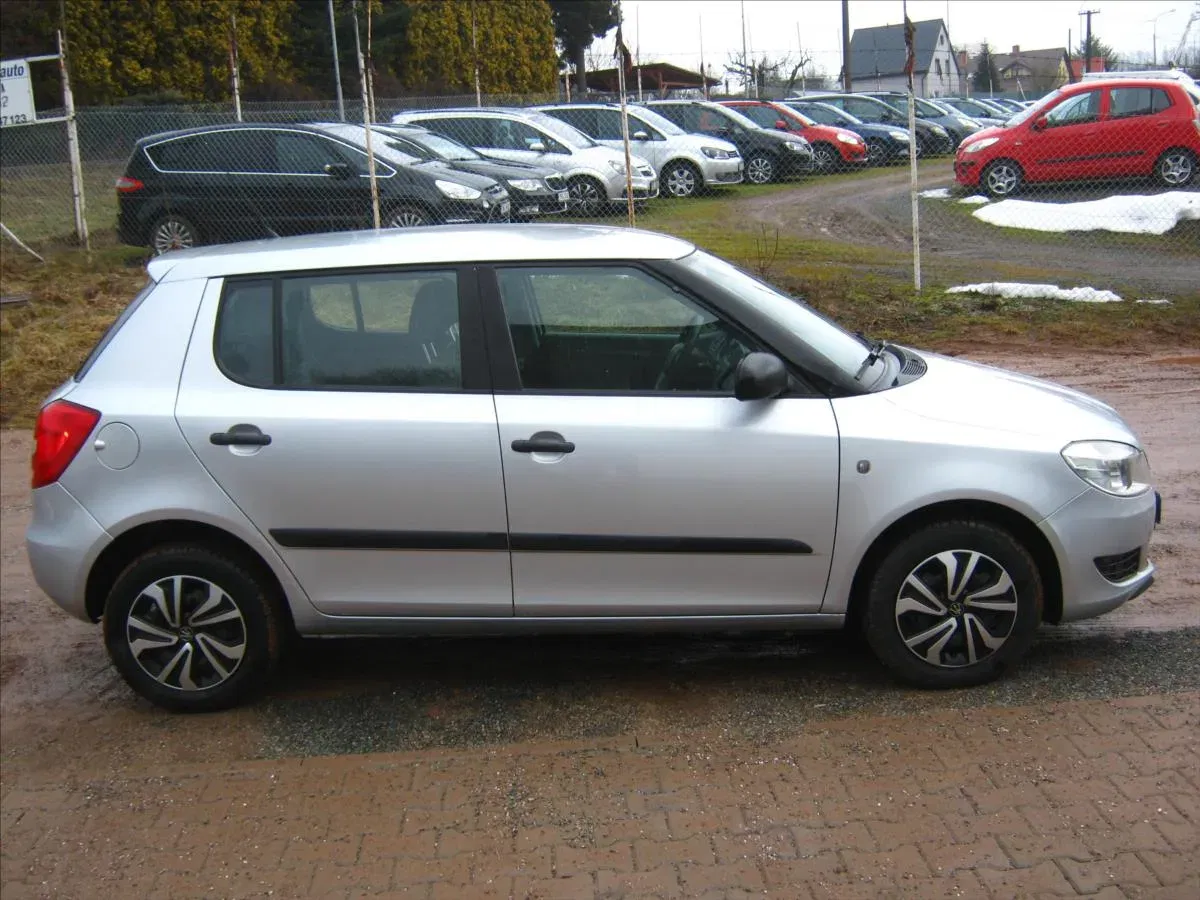 Škoda Fabia - Náhled 3