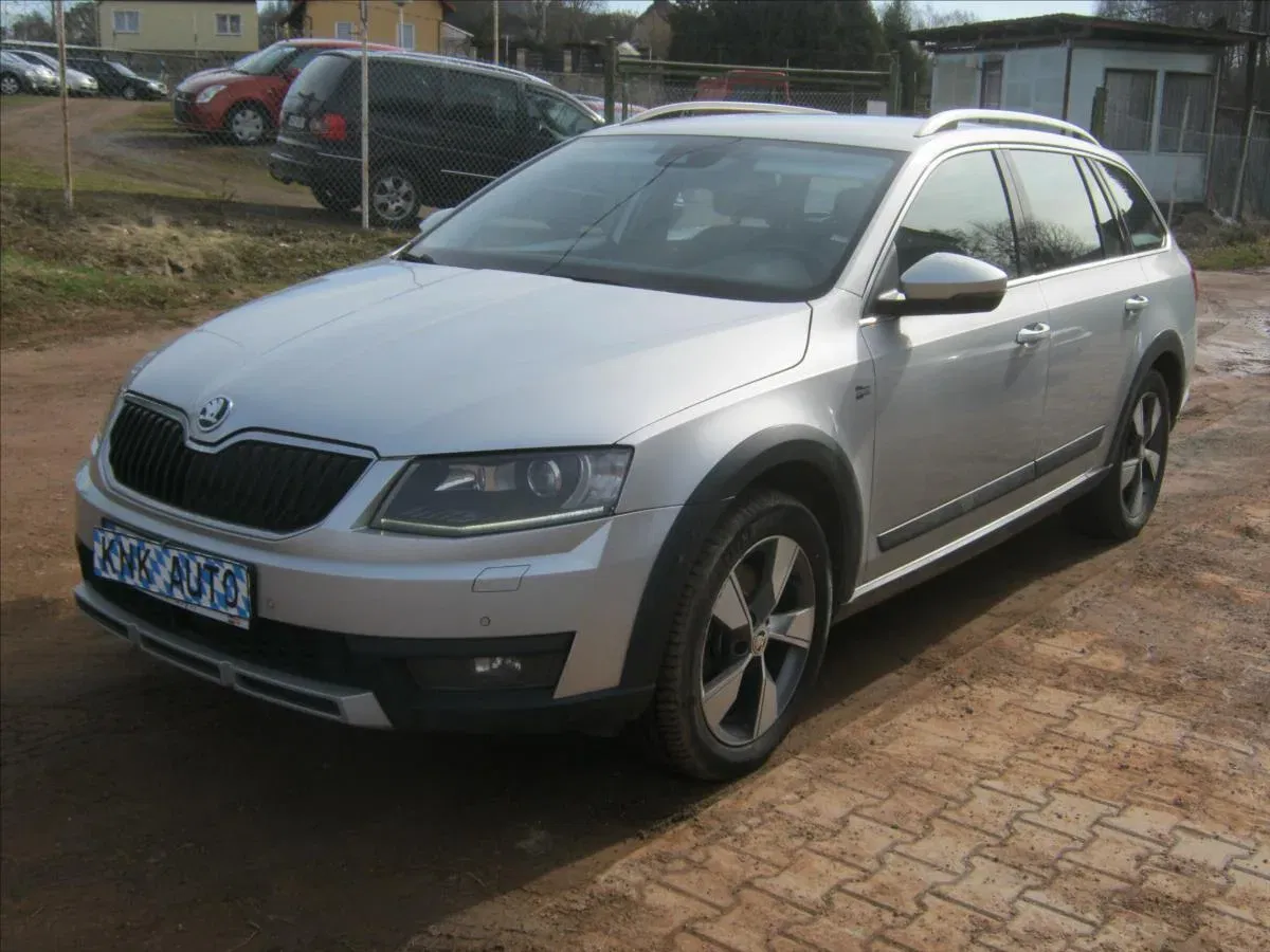 Škoda Octavia - Náhled 2