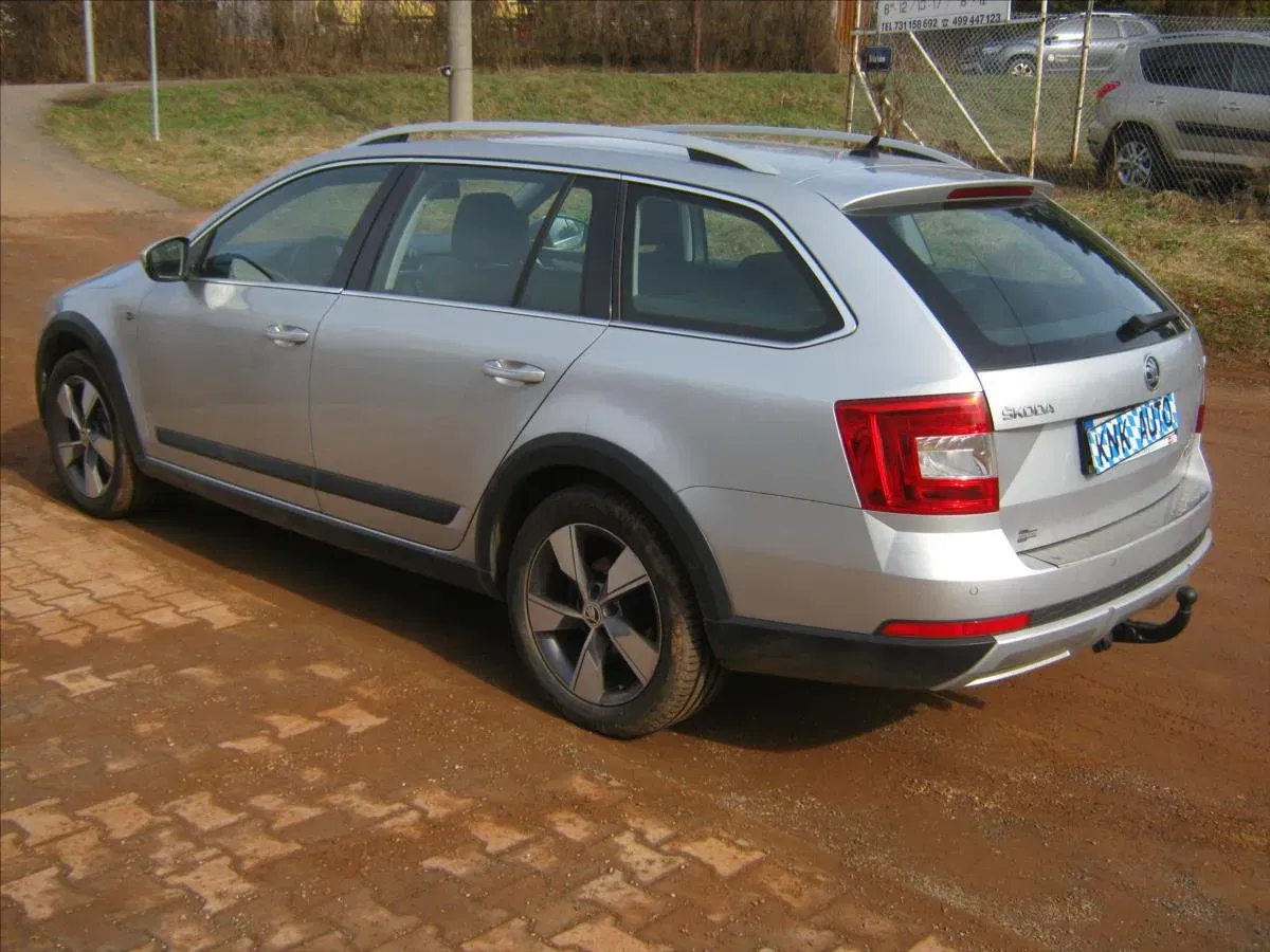 Škoda Octavia - Náhled 4
