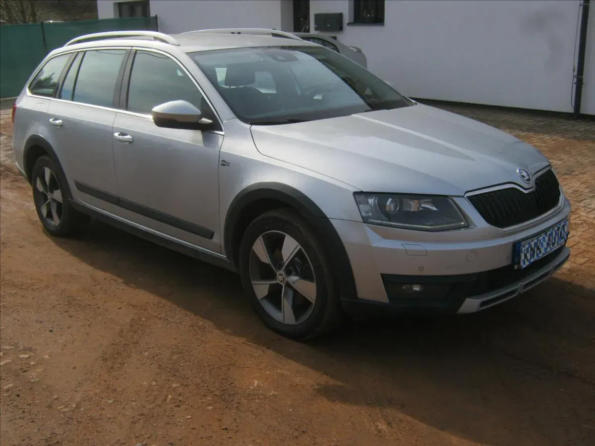 Škoda Octavia - Náhled 8