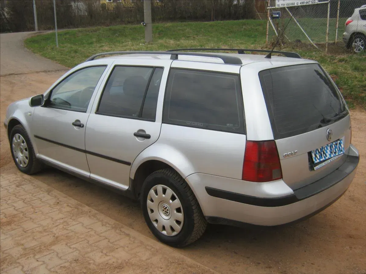 Volkswagen Golf - Náhled 4