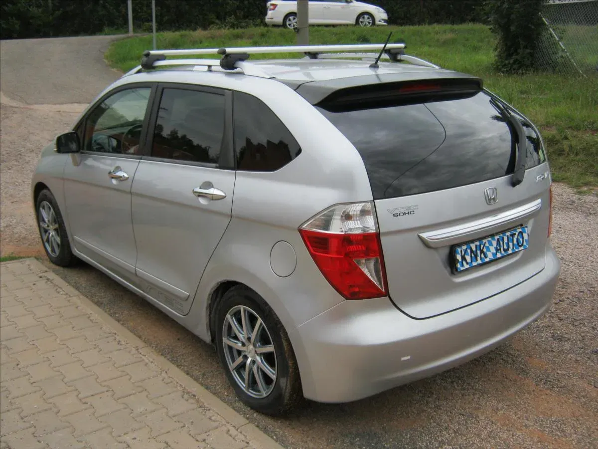 Honda FR-V - Náhled 4