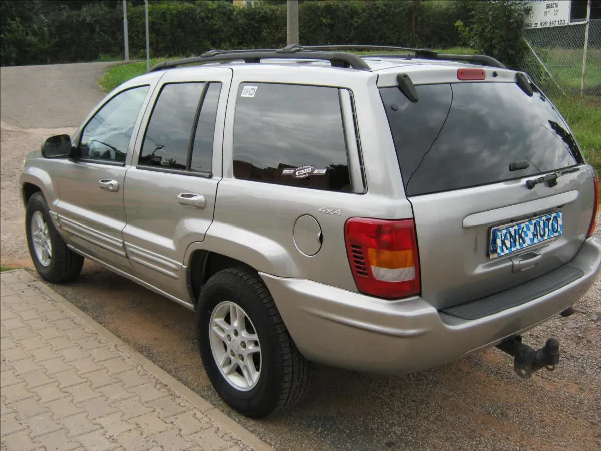 Jeep Grand Cherokee - Náhled 4